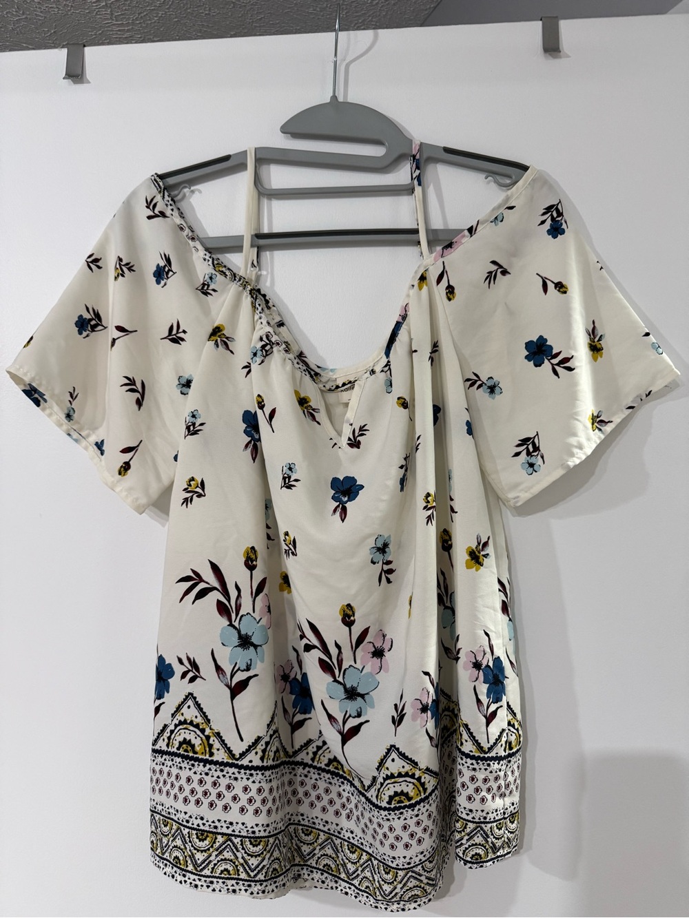 Kaileigh Cream Floral Off-Shoulder Blouse with Blue & Yellow Accents